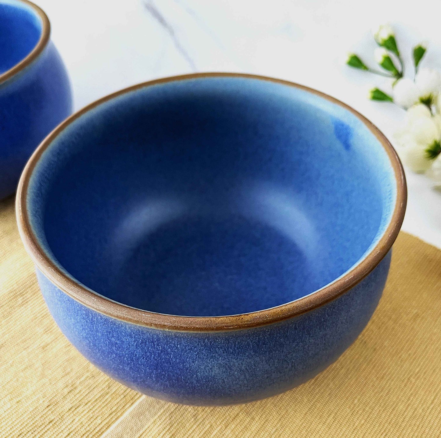 Azure Horizon Serving Bowl - Elegant Ceramic Dish for Stylish Dining - Tasty Laddle