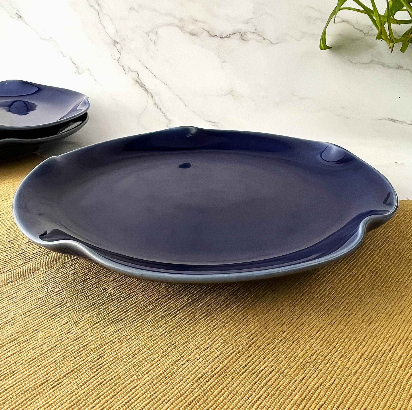 Cobalt Ripple Plate - Stylish Ceramic Serveware for Every Dining Experience - Tasty Laddle